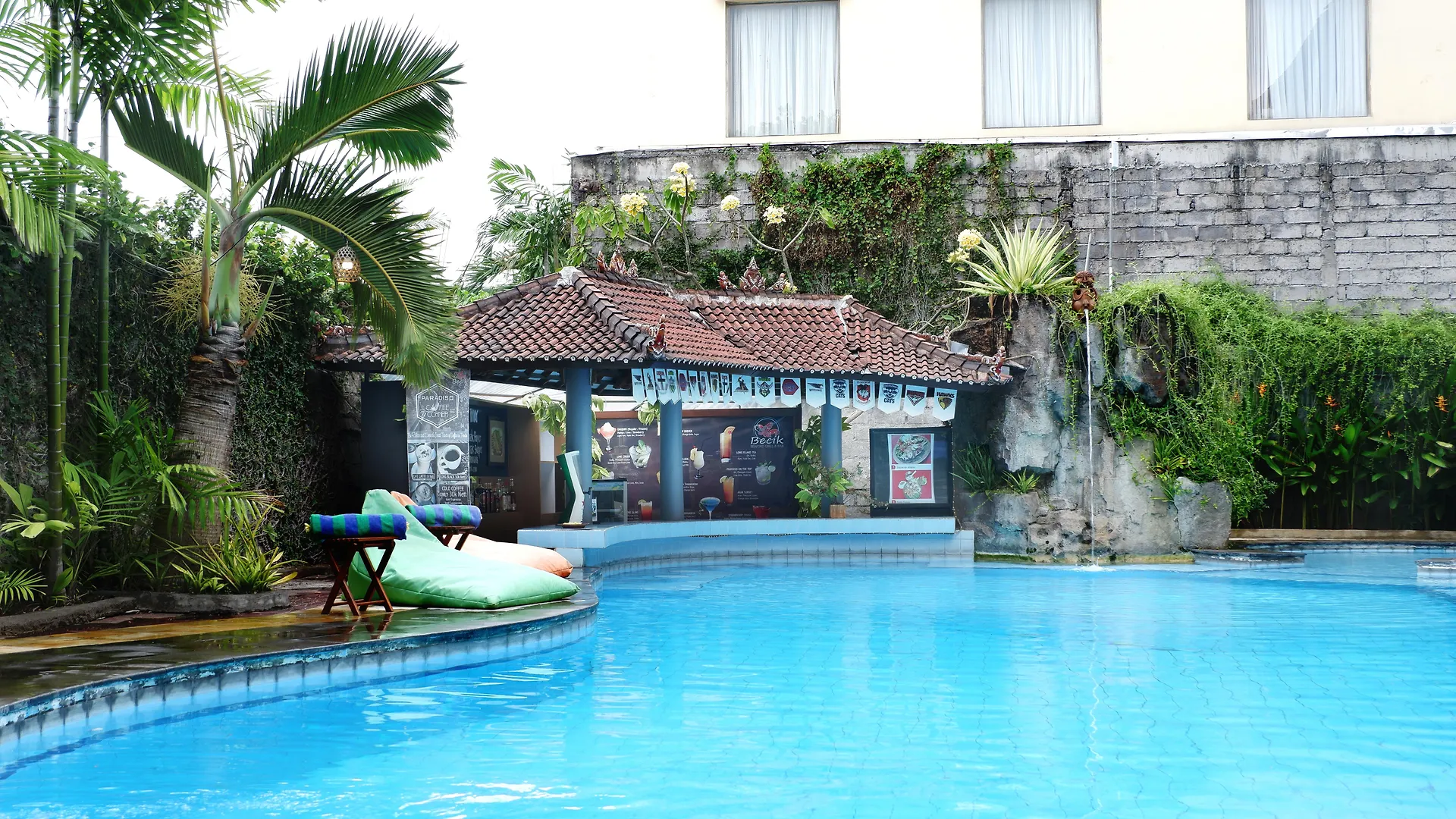 Seminyak Paradiso Hotel