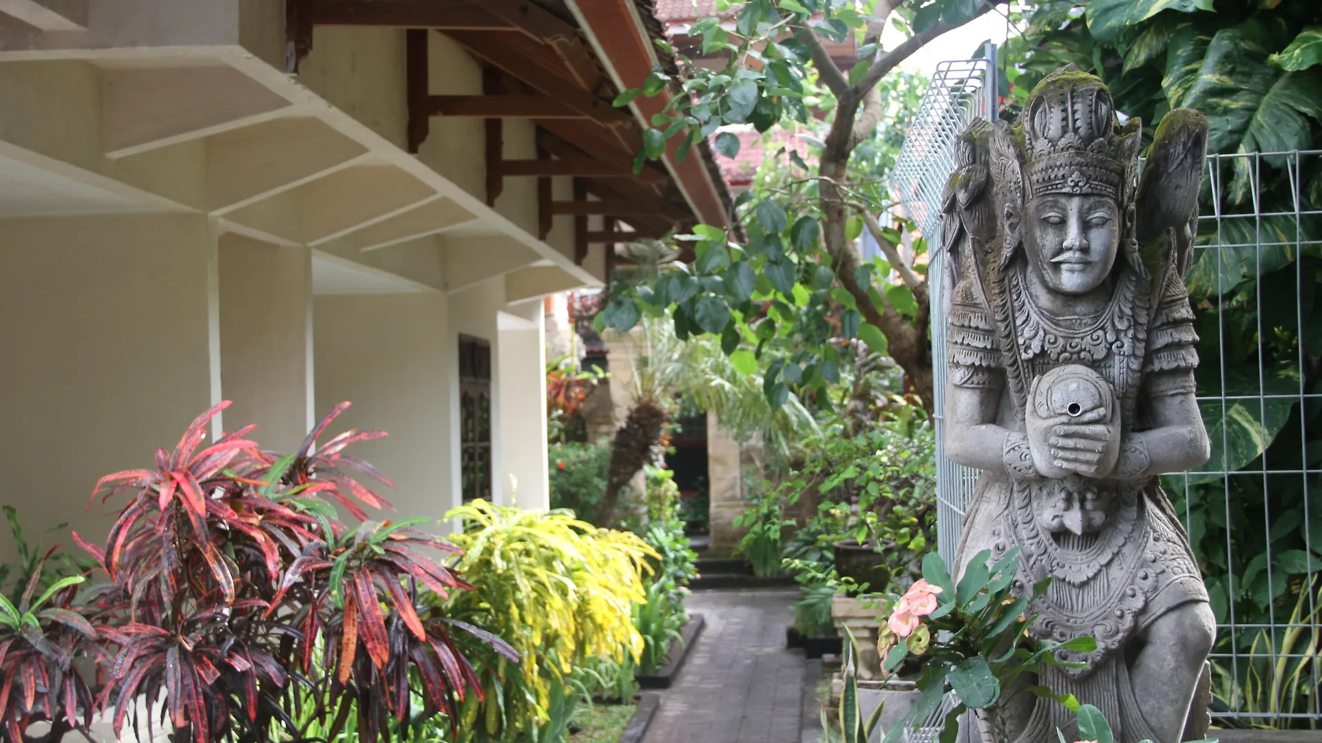 Seminyak Paradiso Hotel
